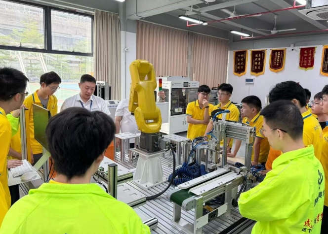 20 多岁，别再混日子了！学一门硬技术，才是年轻人的底气