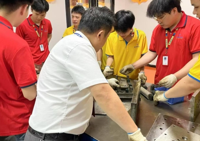 新能源+精密制造爆发！2026模具行业迎来全新红利期