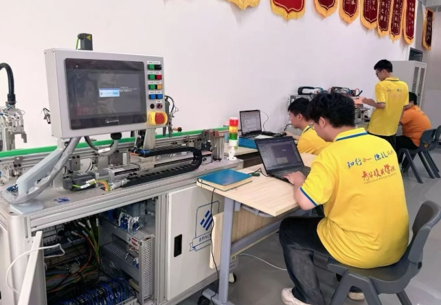 别再误解模具行业！2026真正高薪稳岗的，是高端技术赛道