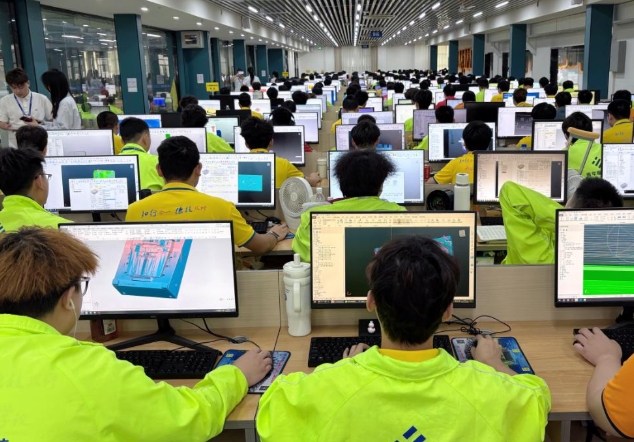 企业招工优先本校学员，青华口碑再获认可