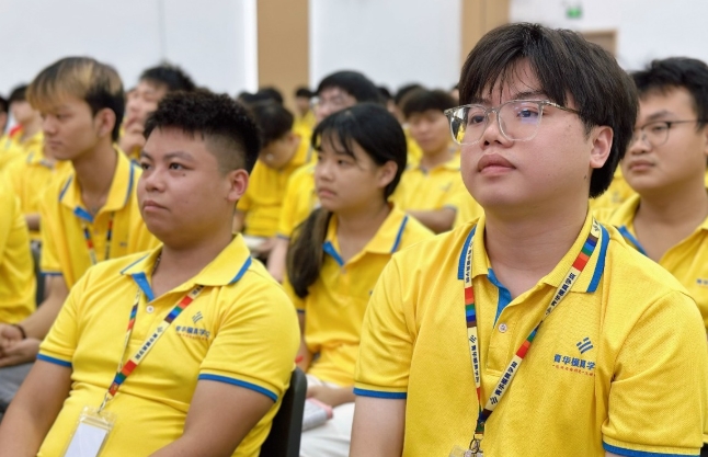 从抵触入学到不舍离校｜青华的温度，是留住学员最好的魔力