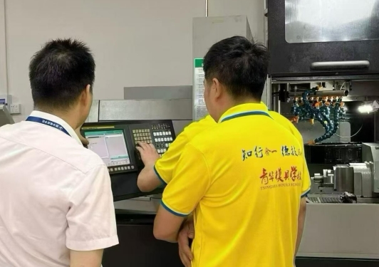 课堂实拍｜走心机编程硬核实训！全程实操教学，零基础也能直接上岗