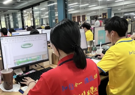 写给在校设计学生：AI淘汰的不是设计，是只会套模板的设计师