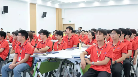 共建互助学习氛围，在同伴激励中快速成长